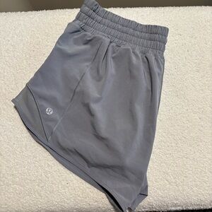 lululemon Hotty Hot HR Short 2.5”